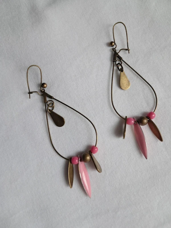 Boucles d'oreille rose et bronze
